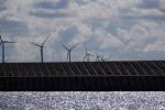 Turbines seen from the Wadden Sea (incl. Afsluitdijk)