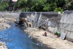 Construction of structures to combat flooding